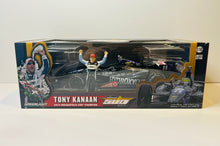 Load image into Gallery viewer, TONY KANAAN SIGNED 2013 INDY 500 WINNER W/ DRIVER FIGURE HONDA 1/18 GREENLIGHT DIECAST