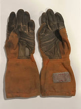 Load image into Gallery viewer, Jimmy Sills autographed USAC Midget Race Used Driving Gloves &amp; Helmet Visor
